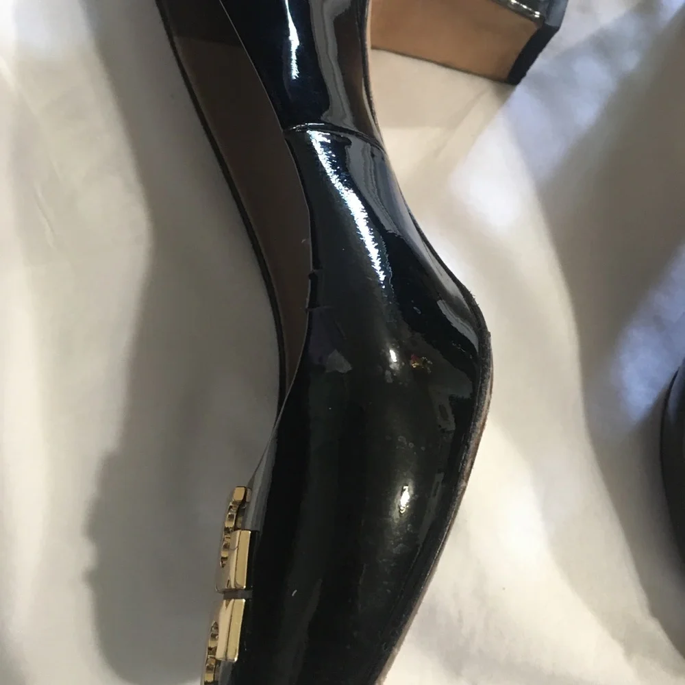 Tory Burch Black Heels with Gold Accent - Picture 7 of 8
